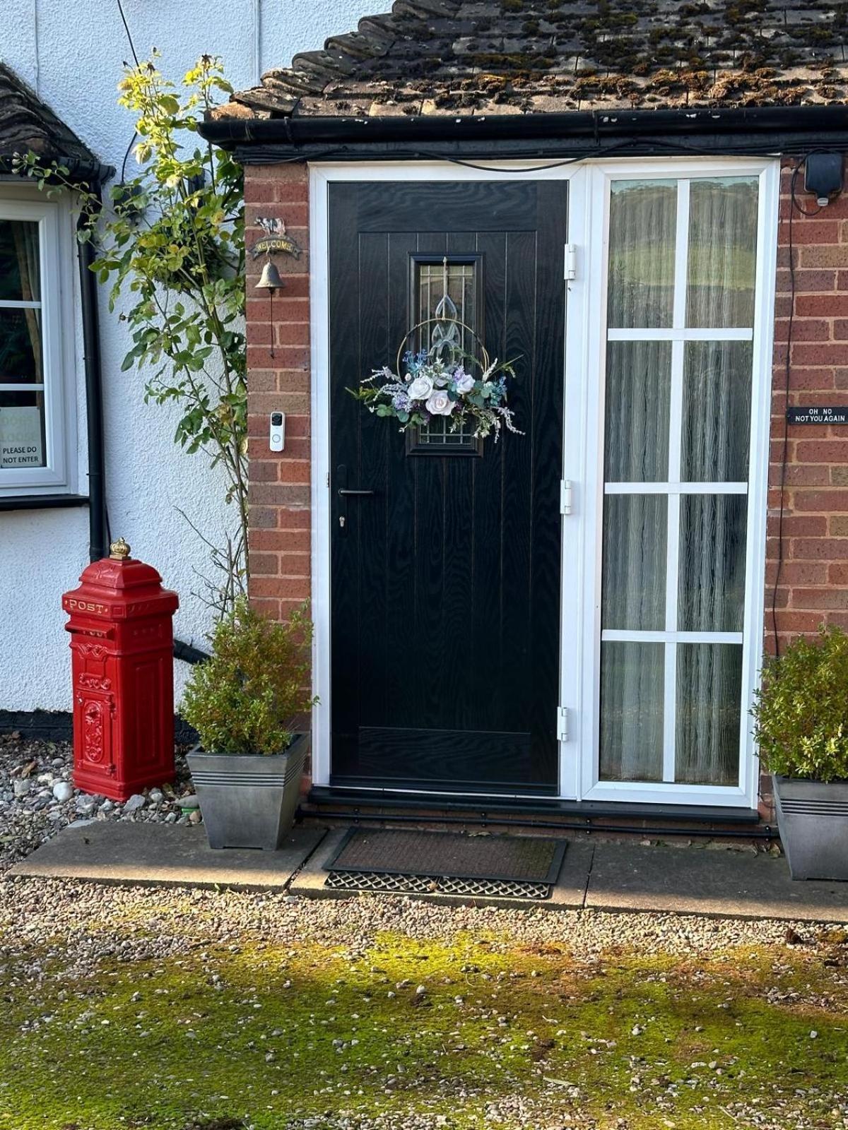 Shropshire Guestroom Seisdon Exterior photo